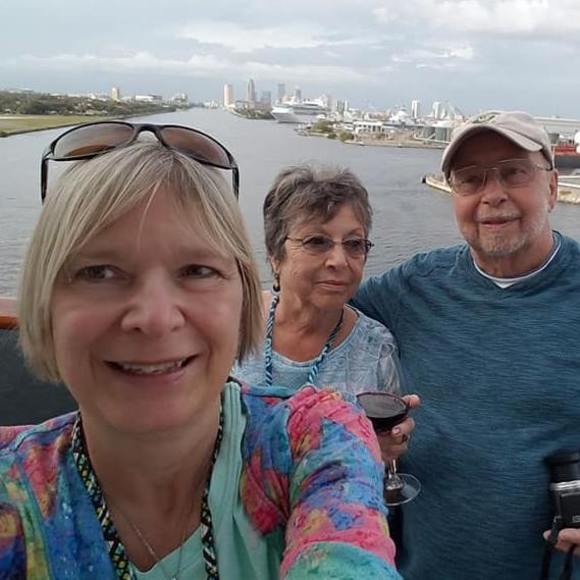 Meet your Posher, Karen - Picture 1 of 1